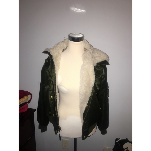 GAP JACKET - Picture 2 of 6